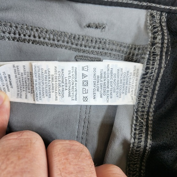 Prana Men's Stretch Zion II Cargo Shorts Gray Size 28 Standard Fit Built in Belt - Picture 5 of 9